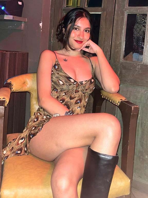 Gurgaon Call Girl